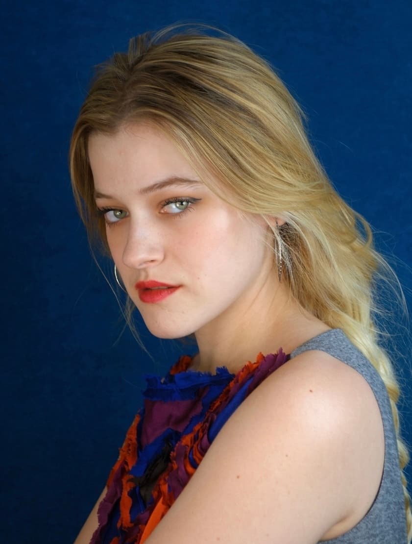 Constance Noujaim — book 1